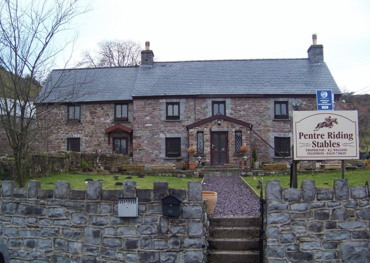 Pentre Riding Stables Hotell Abercraf Exteriör bild